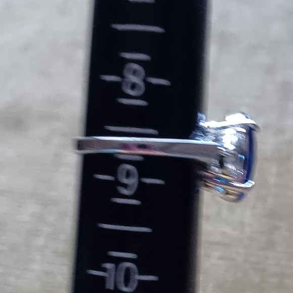 Silver Tone Blue and Clear Glass Ring - Picture 7 of 10